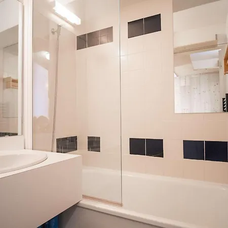 Moderne A - 4 Pers, 1 + Cabine, Balcon Sud, Aux Pieds - Fr-1-637-74 *